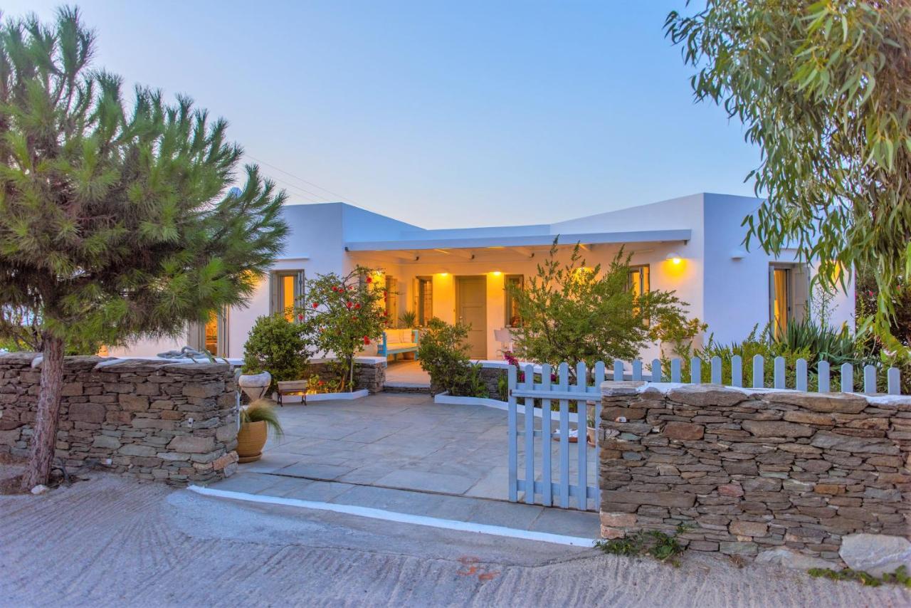 Villa Arades Sifnos With Private Pool アポロニア エクステリア 写真