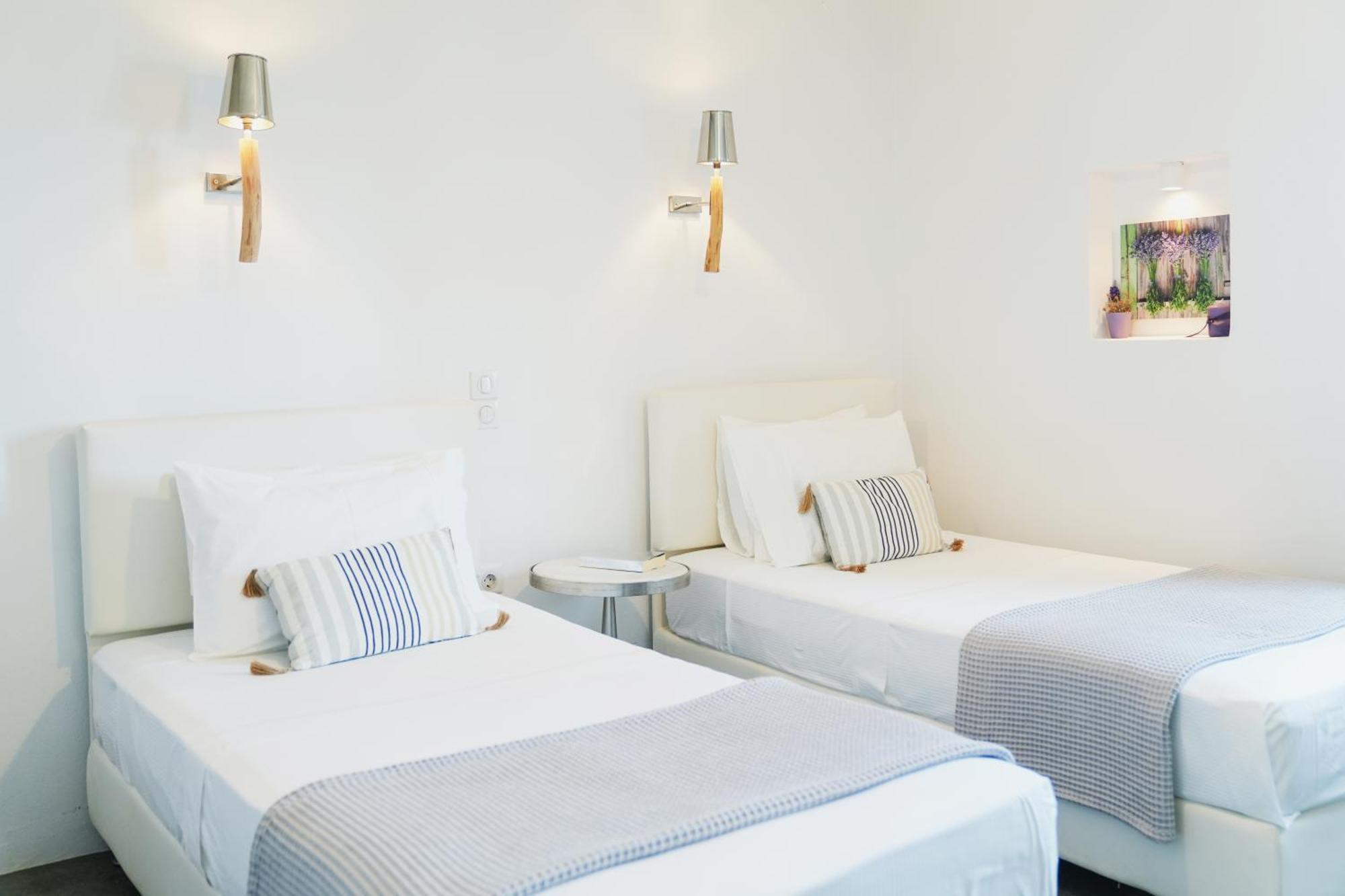 Villa Arades Sifnos With Private Pool アポロニア エクステリア 写真
